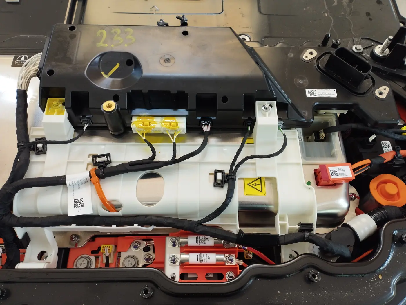 Tesla Model 3 RWD LFP pack BTF0, about MY2021, 55 kWh total battery pack