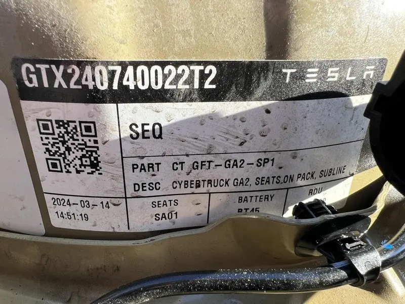 Tesla Cybertruck Powershare, PG&E approval 20 Apr 2026 battery pack