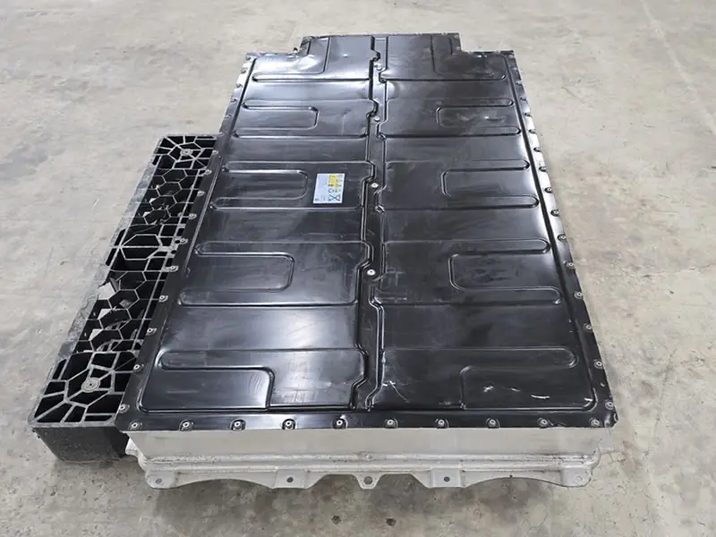 BMW i3 2013 60 Ah, 21.3 kWh total (18.8 kWh usable) battery pack
