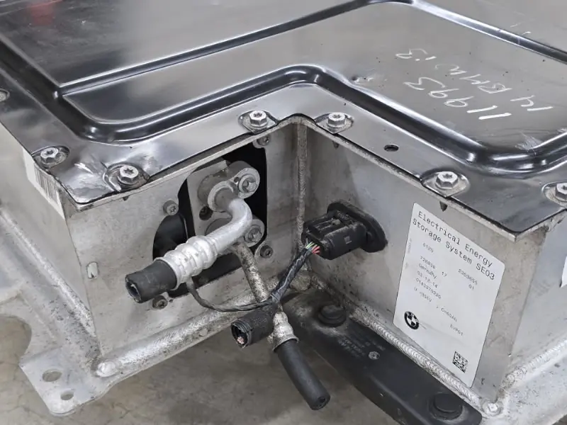 BMW i3 2013 60 Ah, 21.3 kWh total (18.8 kWh usable) battery pack
