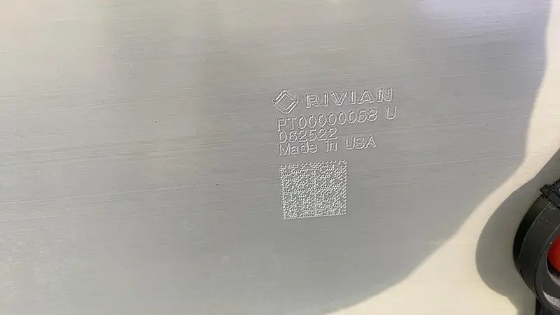 Rivian R1T Large pack on the Munro-based teardown, 141.1 kWh total (135 kWh usable) battery pack