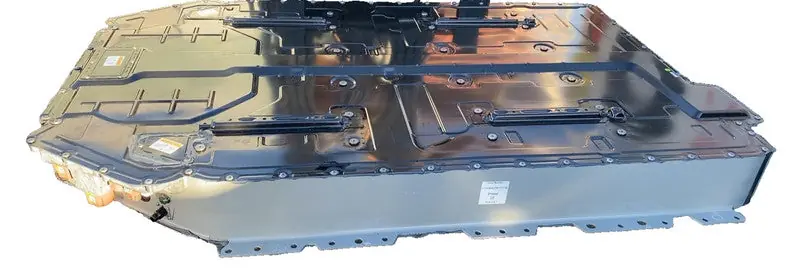 Rivian R1T Large pack on the Munro-based teardown, 141.1 kWh total (135 kWh usable) battery pack